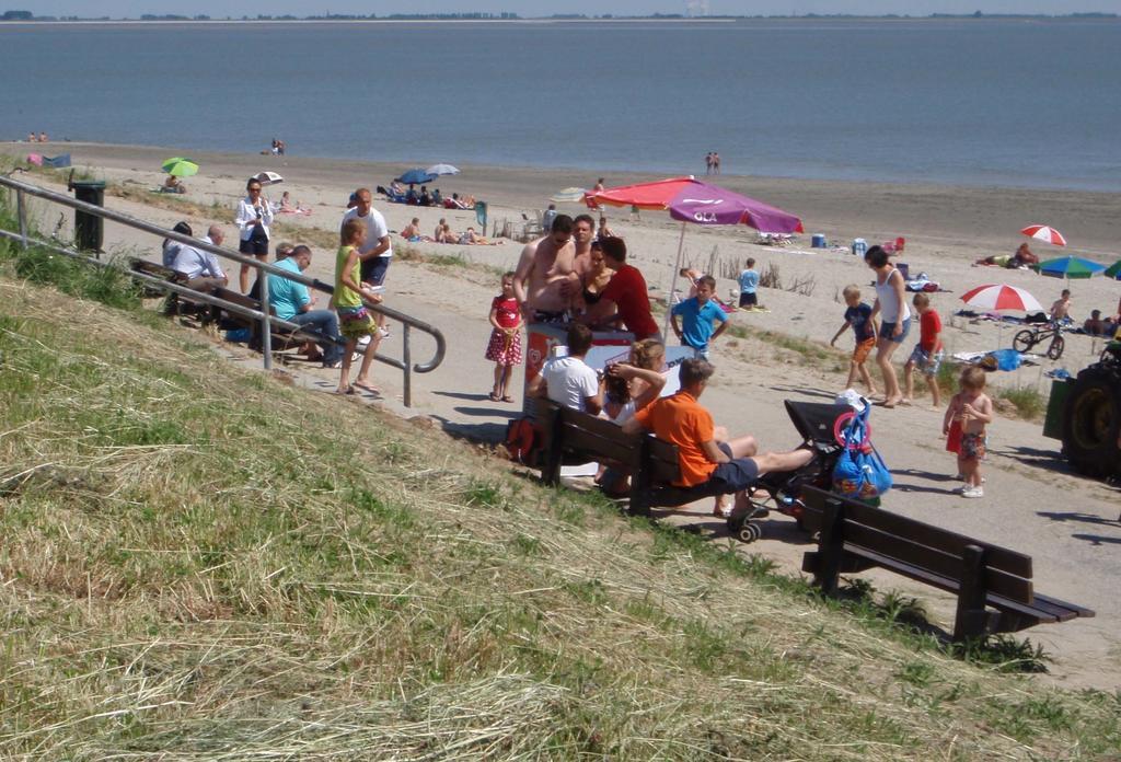 Do'S Chalets Baarland Værelse billede
